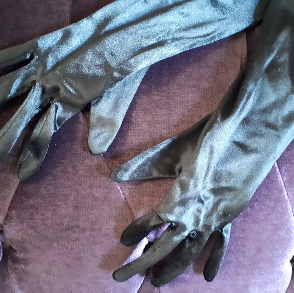 Black evening gloves - Picture 4 of 5
